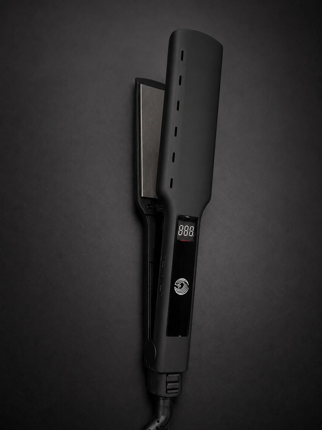 Sideral Hair big flat iron with digital temperature control